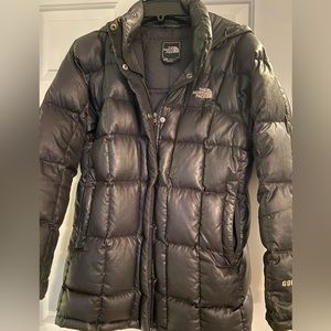 COPY - The North Face Womens puffer jacket. Size M
